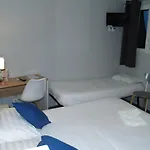 乐瑞雷沃邦酒店