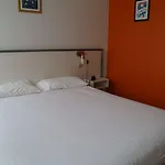 乐瑞雷沃邦酒店