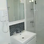 乐瑞雷沃邦酒店 酒店 阿布维尔